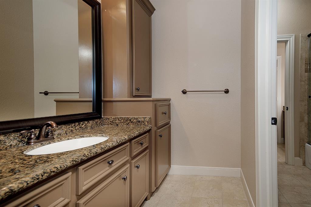 19916 Gemstone Drive, Montgomery, TX 77356