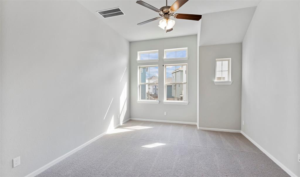 1905 3 Kirby Landing Drive, Houston, Texas 77051, 2 Bedrooms Bedrooms, 12 Rooms Rooms,2 BathroomsBathrooms,Single-family,For Sale,Kirby Landing,53519303