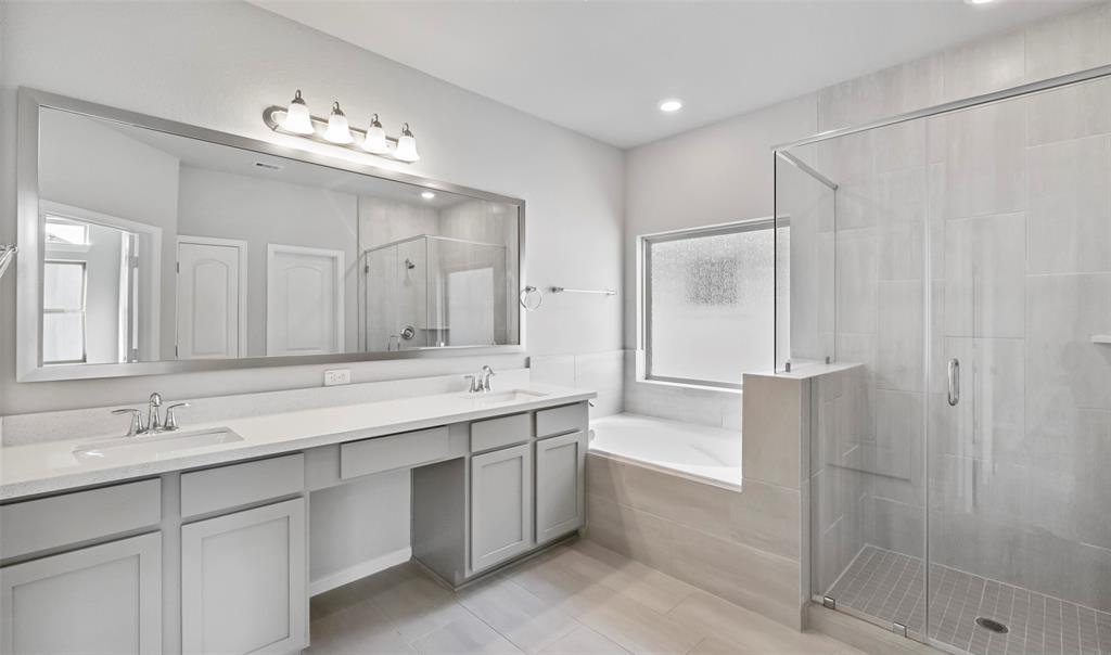 1905 3 Kirby Landing Drive, Houston, Texas 77051, 2 Bedrooms Bedrooms, 12 Rooms Rooms,2 BathroomsBathrooms,Single-family,For Sale,Kirby Landing,53519303