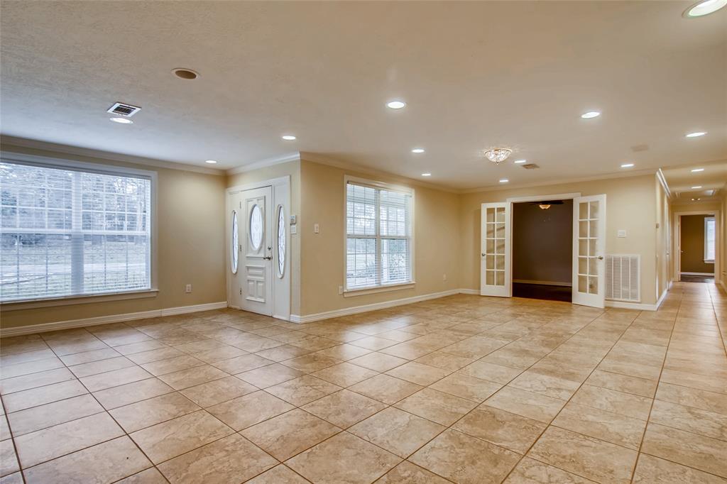 9012 Clark Road