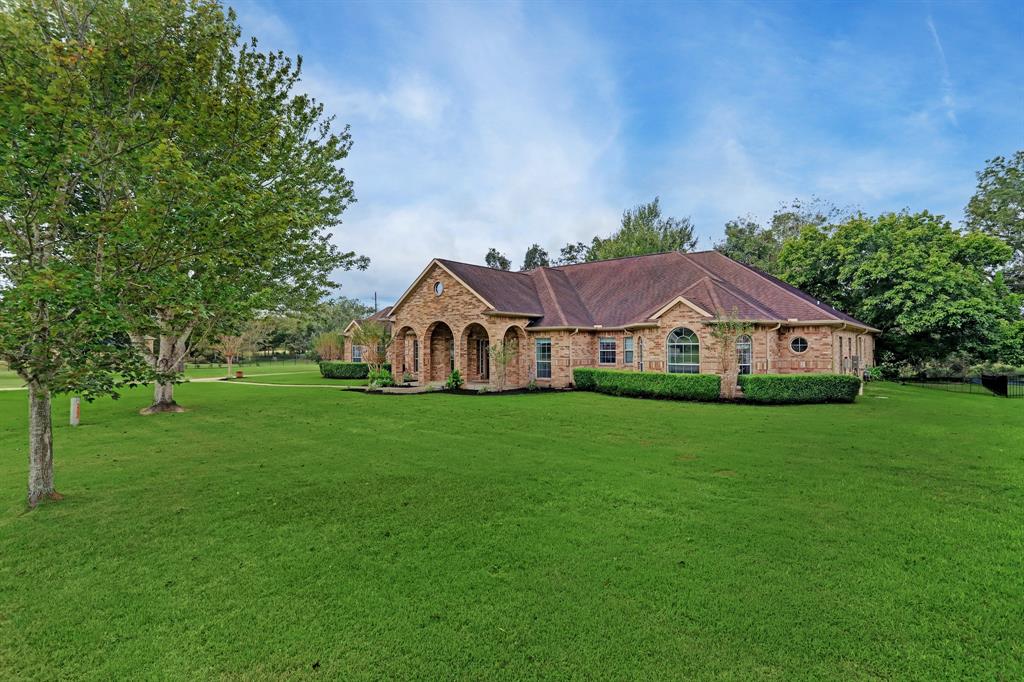 4003 1 Westerdale Drive, Fulshear, Texas 77441, 4 Bedrooms Bedrooms, 13 Rooms Rooms,3 BathroomsBathrooms,Single-family,For Sale,Westerdale,69065572