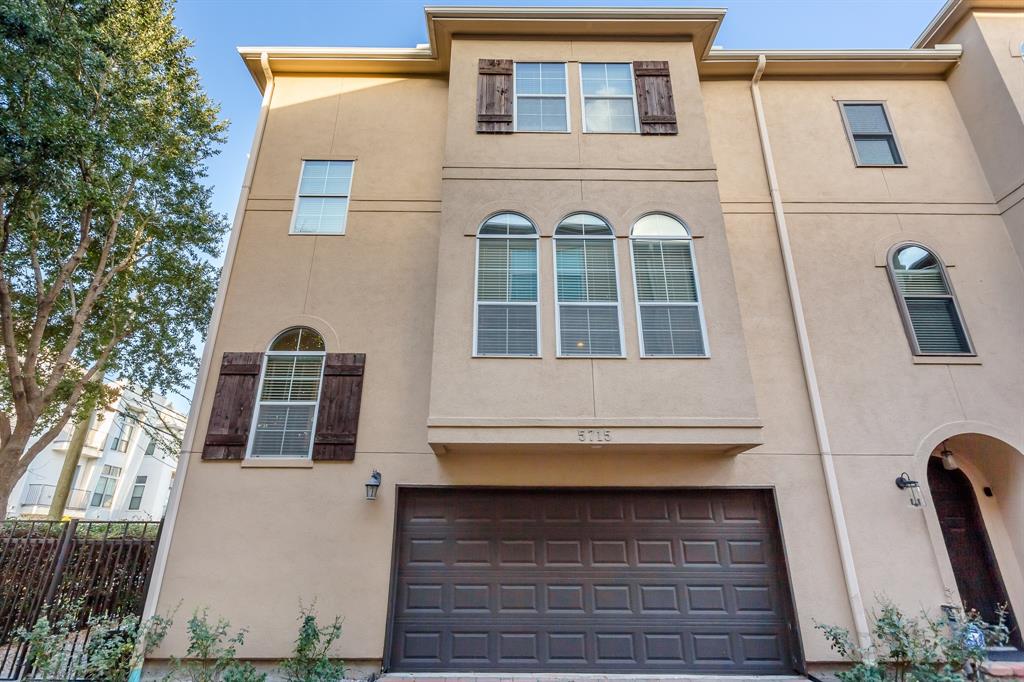 5715 3 Kansas Street, Houston, Texas 77007, 3 Bedrooms Bedrooms, 6 Rooms Rooms,3 BathroomsBathrooms,Townhouse/condo,For Sale,Kansas,47558014