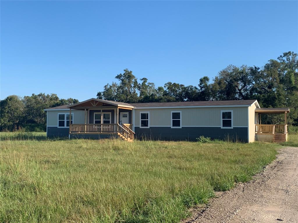 6127 1 County Road 30S, Angleton, Texas 77515, 4 Bedrooms Bedrooms, 7 Rooms Rooms,2 BathroomsBathrooms,Single-family,For Sale,County Road 30S,12806161