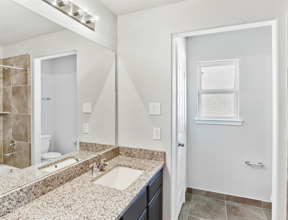 46 2 INDIAN WELLS Drive, Manvel, Texas 77578, 5 Bedrooms Bedrooms, 8 Rooms Rooms,4 BathroomsBathrooms,Single-family,For Sale,INDIAN WELLS,56483163