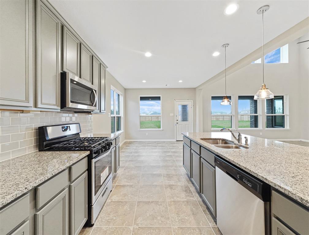 46 2 INDIAN WELLS Drive, Manvel, Texas 77578, 5 Bedrooms Bedrooms, 8 Rooms Rooms,4 BathroomsBathrooms,Single-family,For Sale,INDIAN WELLS,56483163