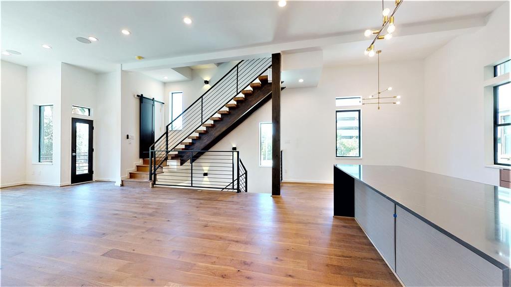 609 4 Memorial Heights Drive, Houston, Texas 77007, 3 Bedrooms Bedrooms, 7 Rooms Rooms,3 BathroomsBathrooms,Single-family,For Sale,Memorial Heights,56918490