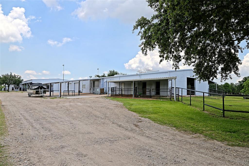 10431 1 N P Avenue Street, La Porte, Texas 77571, 3 Bedrooms Bedrooms, 7 Rooms Rooms,2 BathroomsBathrooms,Single-family,For Sale,N P Avenue,84878479