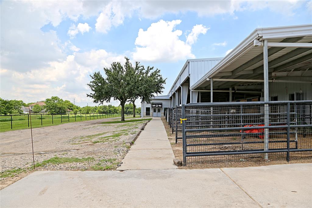 10431 1 N P Avenue Street, La Porte, Texas 77571, 3 Bedrooms Bedrooms, 7 Rooms Rooms,2 BathroomsBathrooms,Single-family,For Sale,N P Avenue,84878479