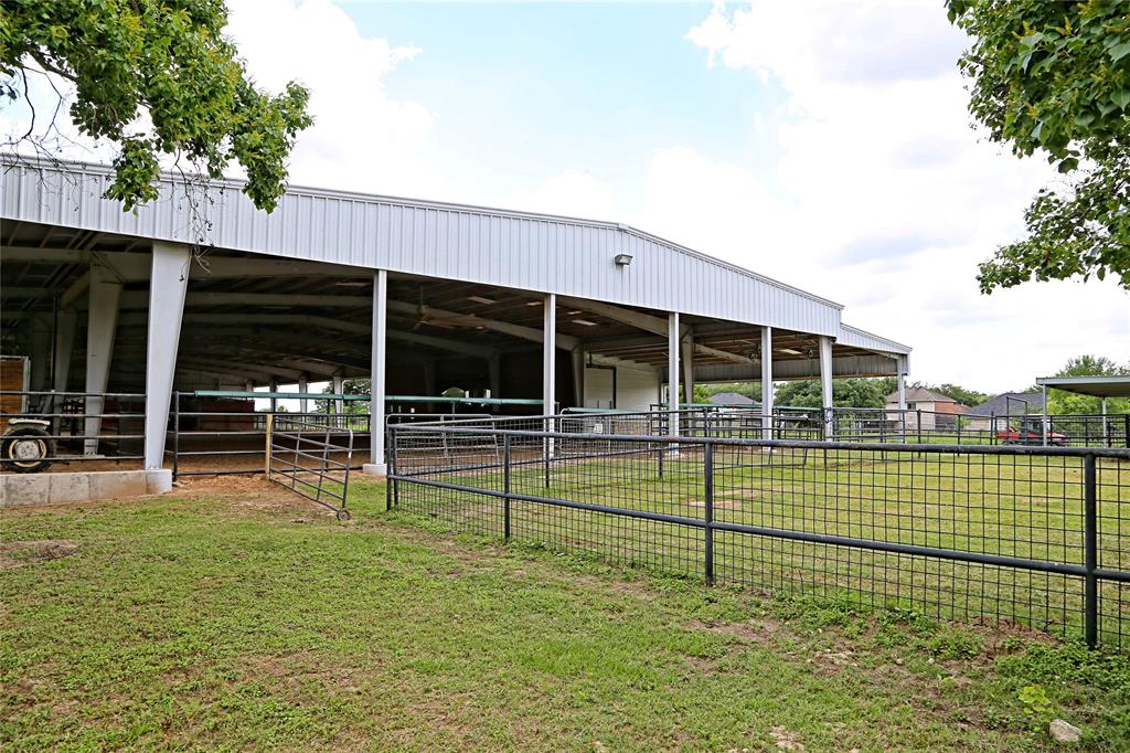 10431 1 N P Avenue Street, La Porte, Texas 77571, 3 Bedrooms Bedrooms, 7 Rooms Rooms,2 BathroomsBathrooms,Single-family,For Sale,N P Avenue,84878479