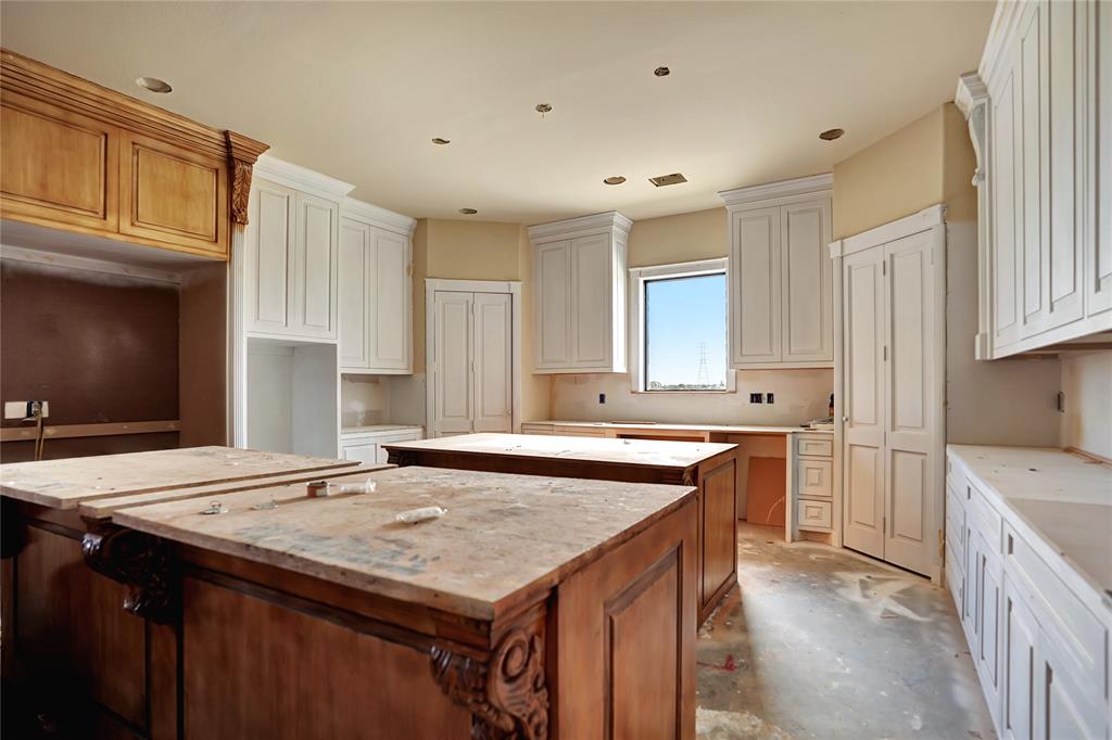 526 2 Angus Trail, Angleton, Texas 77515, 6 Bedrooms Bedrooms, 10 Rooms Rooms,3 BathroomsBathrooms,Single-family,For Sale,Angus,81451675