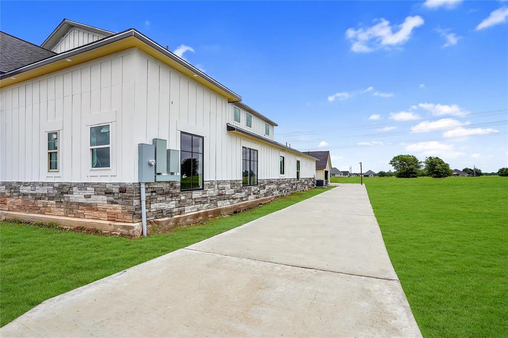 526 2 Angus Trail, Angleton, Texas 77515, 6 Bedrooms Bedrooms, 10 Rooms Rooms,3 BathroomsBathrooms,Single-family,For Sale,Angus,81451675