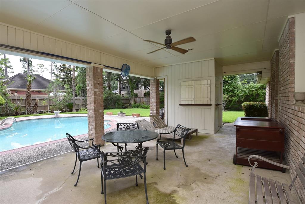 626 Voss Road, Houston, TX 77024