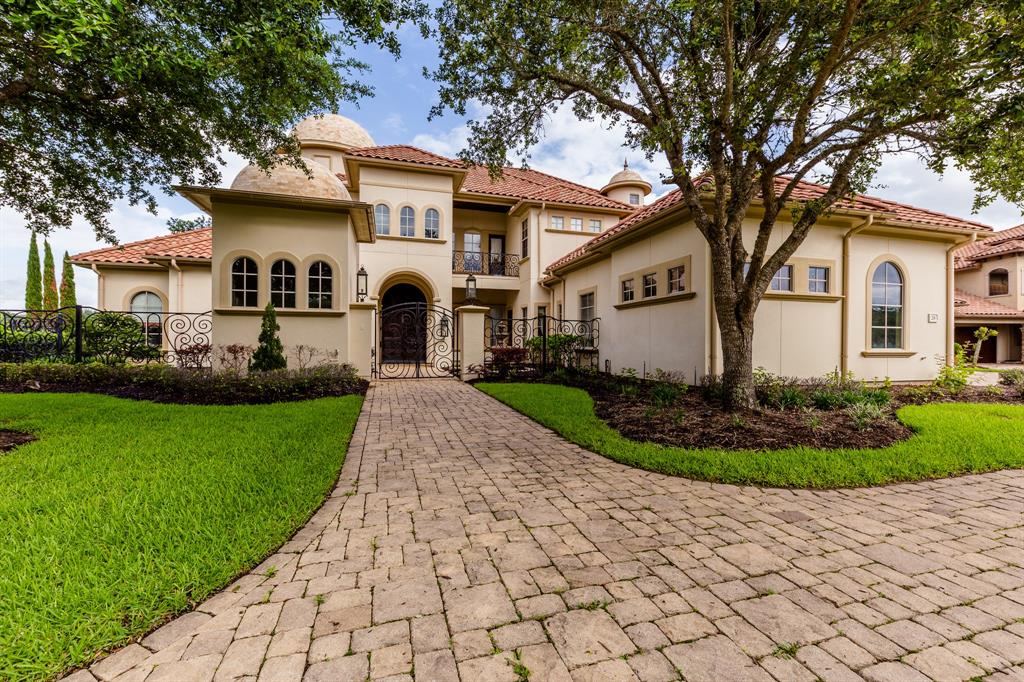 28 2 Miramar Heights Circle, Sugar Land, Texas 77479, 5 Bedrooms Bedrooms, 13 Rooms Rooms,6 BathroomsBathrooms,Single-family,For Sale,Miramar Heights,3022043