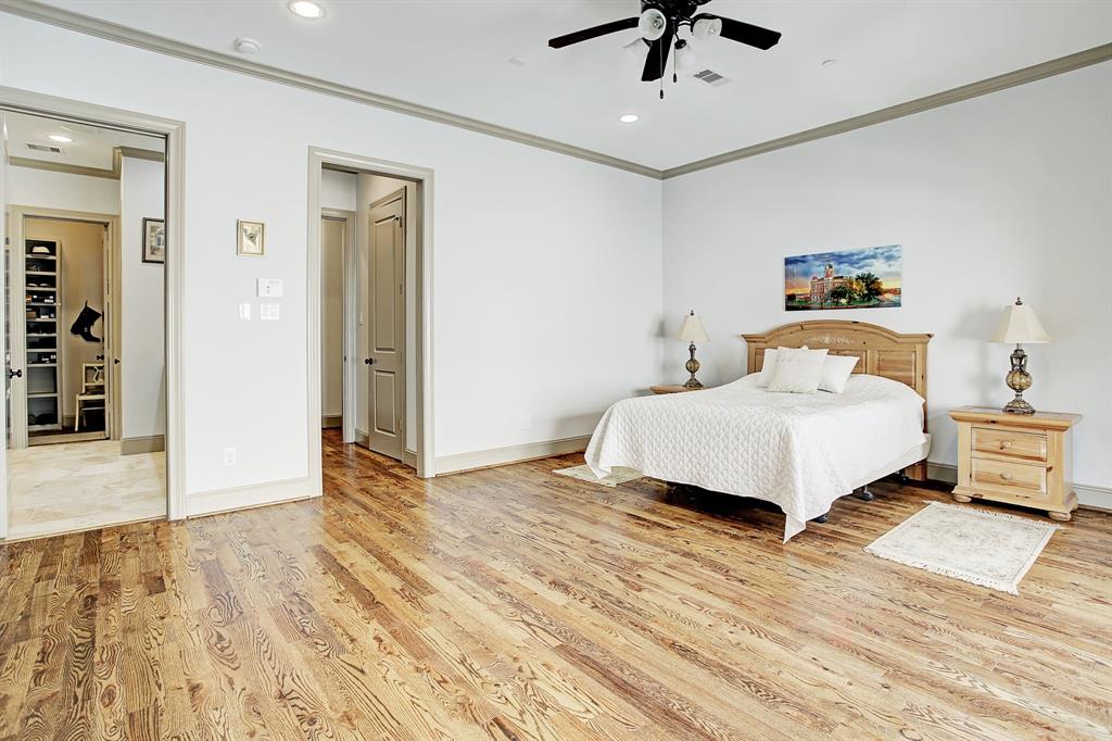 1307 4 Rosedale Street, Houston, Texas 77004, 3 Bedrooms Bedrooms, 9 Rooms Rooms,4 BathroomsBathrooms,Townhouse/condo,For Sale,Rosedale,66048480