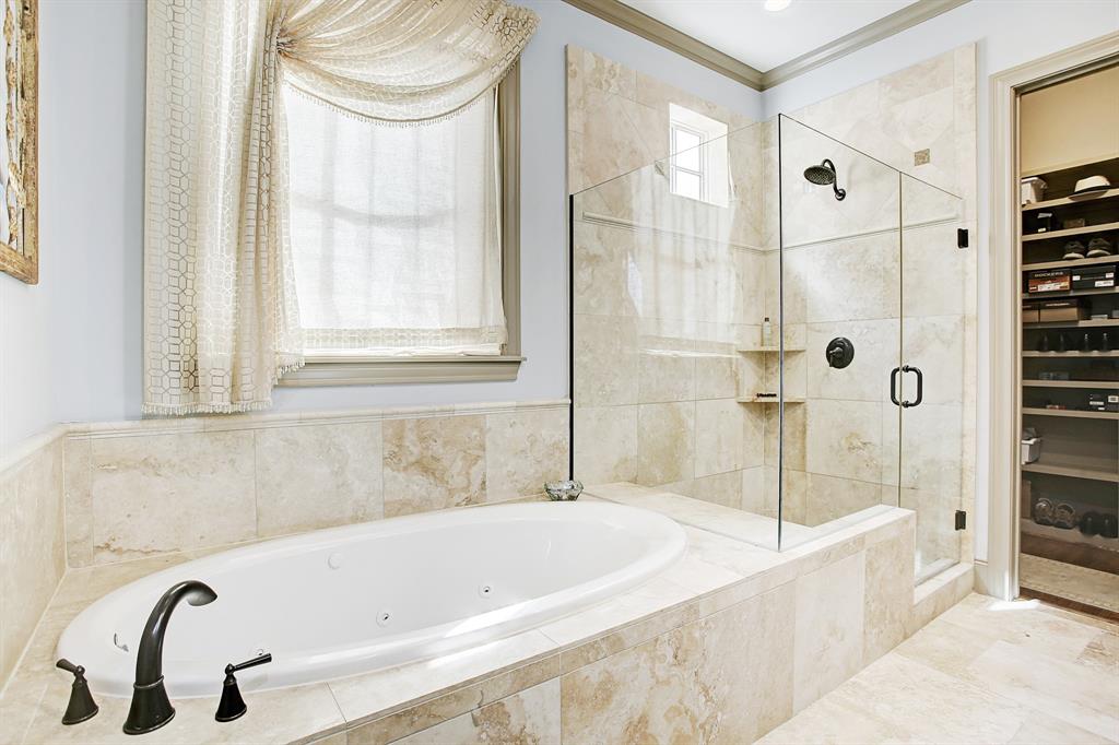 1307 4 Rosedale Street, Houston, Texas 77004, 3 Bedrooms Bedrooms, 9 Rooms Rooms,4 BathroomsBathrooms,Townhouse/condo,For Sale,Rosedale,66048480