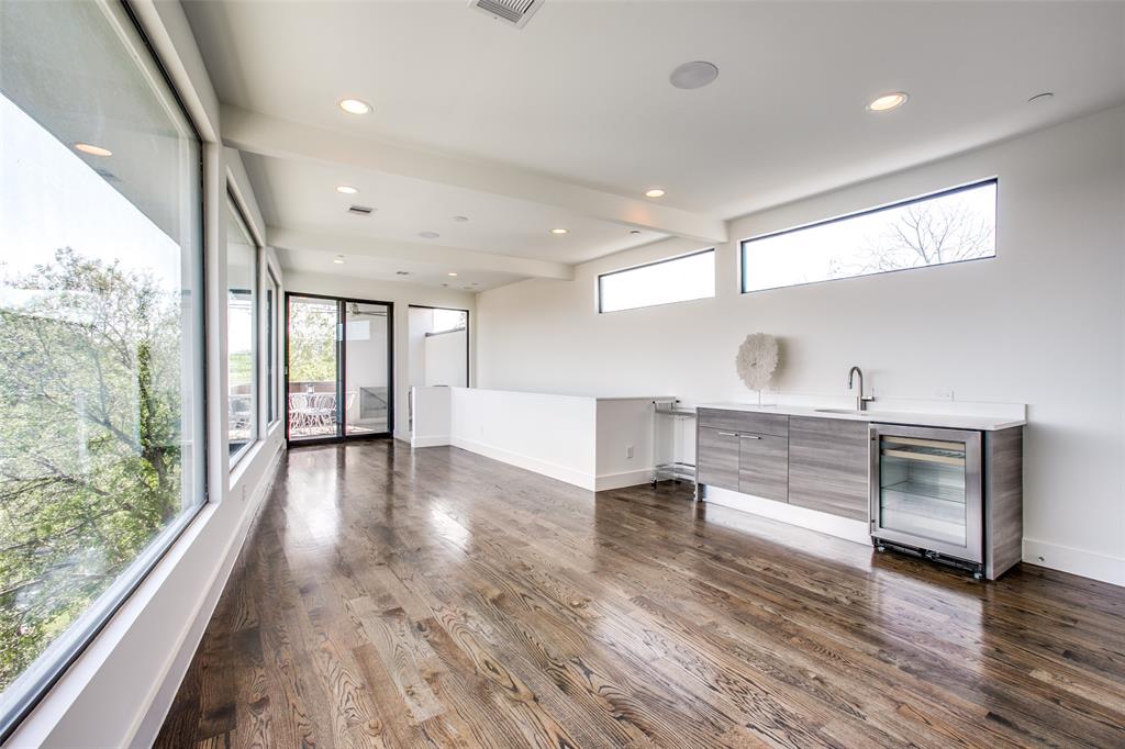 6505 4 Taggart Street, Houston, Texas 77007, 3 Bedrooms Bedrooms, 7 Rooms Rooms,4 BathroomsBathrooms,Single-family,For Sale,Taggart,53080154