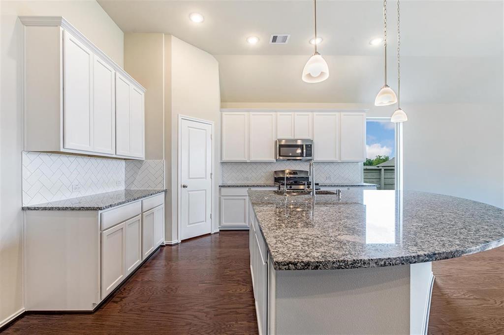 2003 1 Oak Leaf Court, Manvel, Texas 77578, 4 Bedrooms Bedrooms, 7 Rooms Rooms,3 BathroomsBathrooms,Single-family,For Sale,Oak Leaf,86887025
