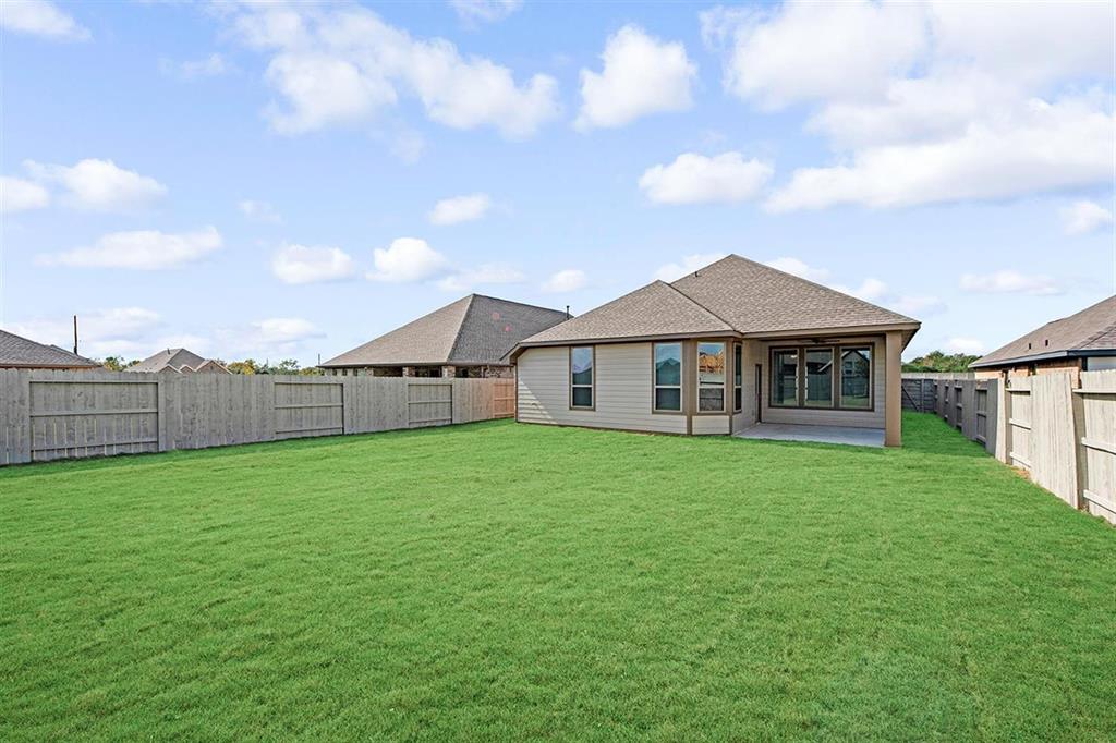 4727 1 Crest Hill Drive, Manvel, Texas 77578, 4 Bedrooms Bedrooms, 6 Rooms Rooms,2 BathroomsBathrooms,Single-family,For Sale,Crest Hill,56234175