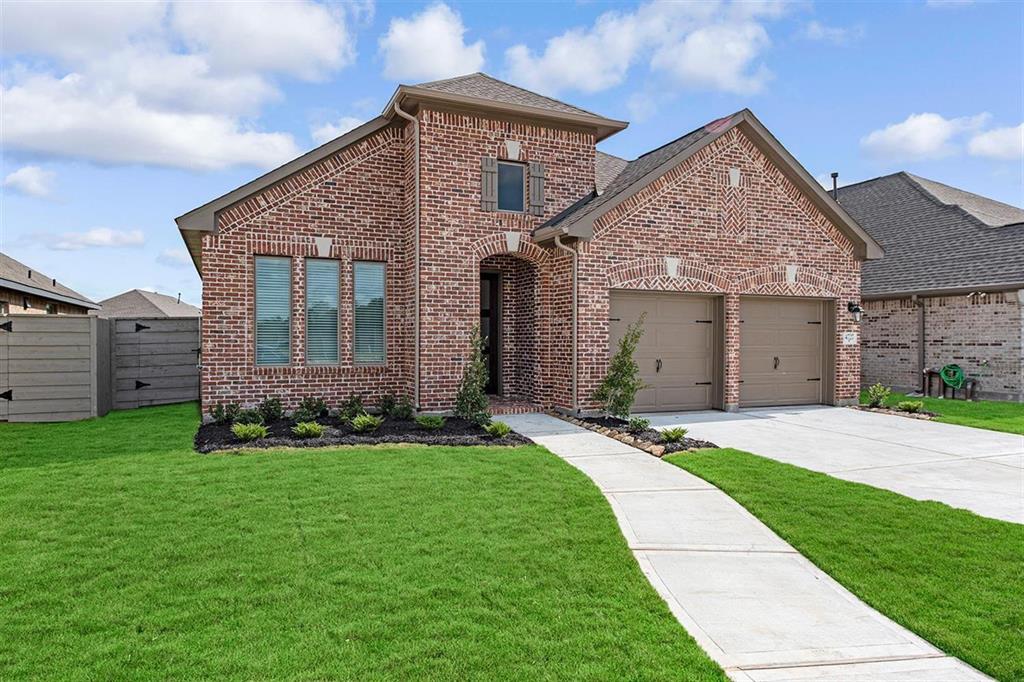 4727 1 Crest Hill Drive, Manvel, Texas 77578, 4 Bedrooms Bedrooms, 6 Rooms Rooms,2 BathroomsBathrooms,Single-family,For Sale,Crest Hill,56234175