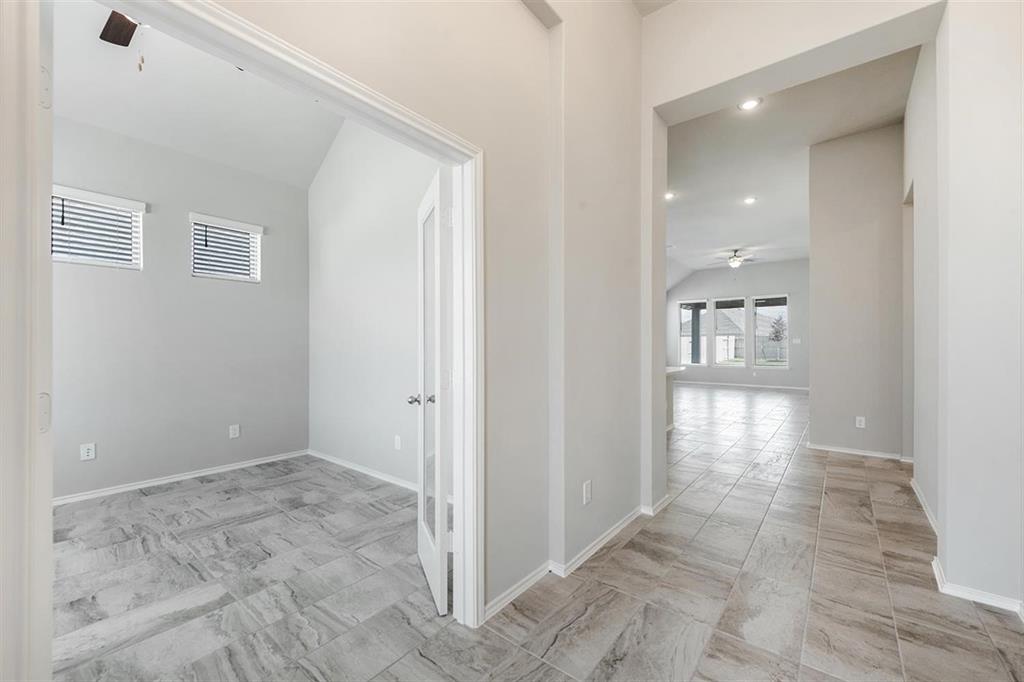 4727 1 Crest Hill Drive, Manvel, Texas 77578, 4 Bedrooms Bedrooms, 6 Rooms Rooms,2 BathroomsBathrooms,Single-family,For Sale,Crest Hill,56234175