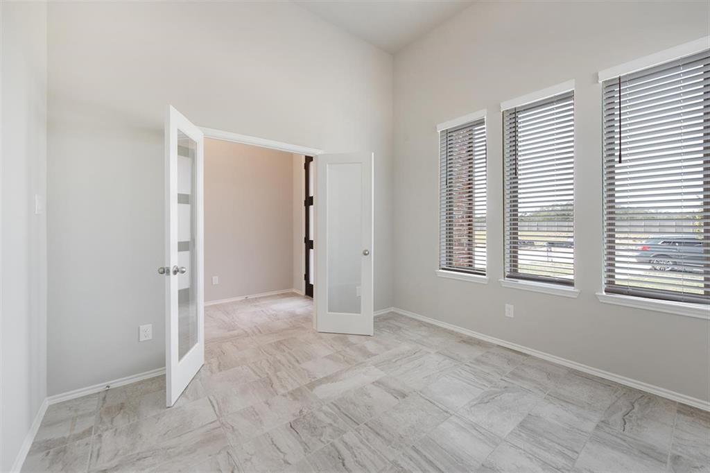 4727 1 Crest Hill Drive, Manvel, Texas 77578, 4 Bedrooms Bedrooms, 6 Rooms Rooms,2 BathroomsBathrooms,Single-family,For Sale,Crest Hill,56234175