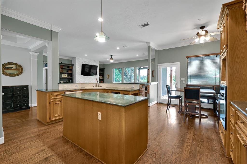 30510 2 Sugar Bend Drive, Magnolia, Texas 77355, 3 Bedrooms Bedrooms, 8 Rooms Rooms,3 BathroomsBathrooms,Country Homes/acreage,For Sale,Sugar Bend,56283782
