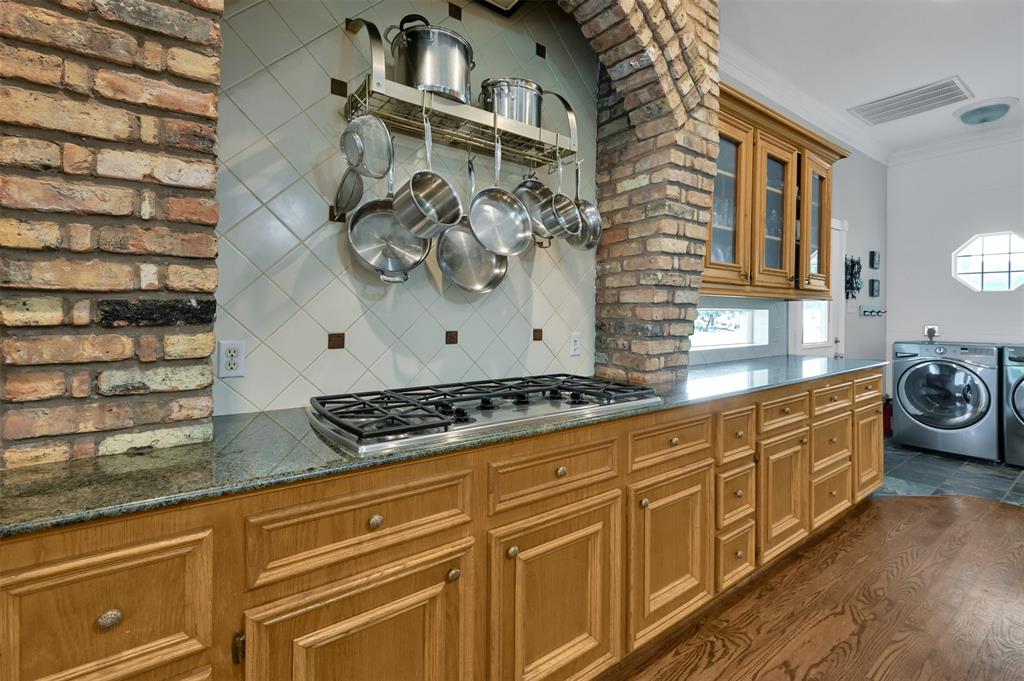 30510 2 Sugar Bend Drive, Magnolia, Texas 77355, 3 Bedrooms Bedrooms, 8 Rooms Rooms,3 BathroomsBathrooms,Country Homes/acreage,For Sale,Sugar Bend,56283782