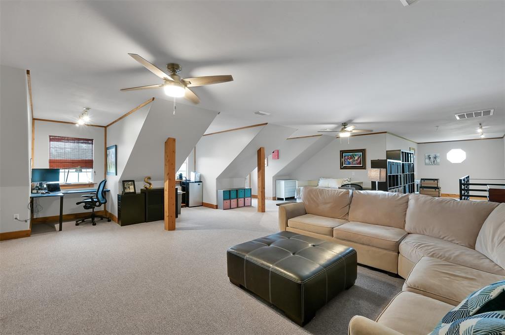 30510 2 Sugar Bend Drive, Magnolia, Texas 77355, 3 Bedrooms Bedrooms, 8 Rooms Rooms,3 BathroomsBathrooms,Country Homes/acreage,For Sale,Sugar Bend,56283782