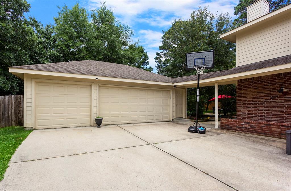 Kim Palomino 2511 N Yorkchase Lane, Conroe, TX 77304