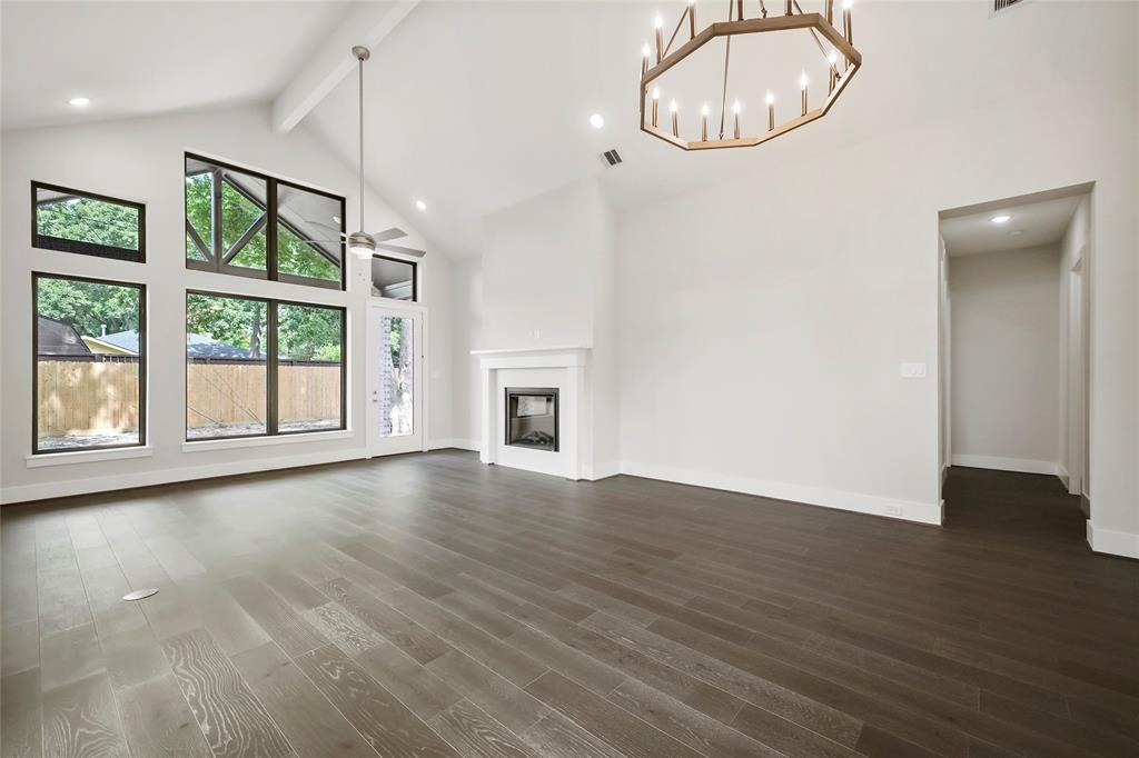 1957 2 Glosridge Drive, Houston, Texas 77055, 4 Bedrooms Bedrooms, 8 Rooms Rooms,4 BathroomsBathrooms,Single-family,For Sale,Glosridge,70918415