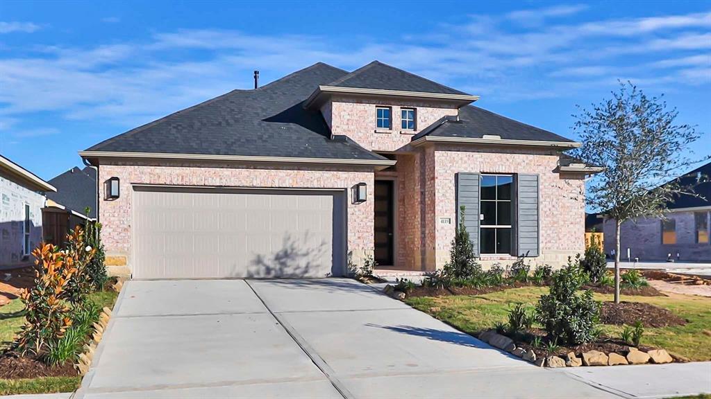 4119 1 Maple Glen Drive, Fulshear, Texas 77441, 4 Bedrooms Bedrooms, 7 Rooms Rooms,3 BathroomsBathrooms,Single-family,For Sale,Maple Glen,10284850