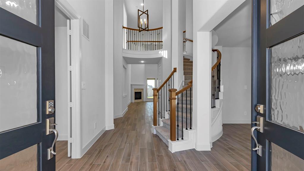 28803 2 Ember Crest Lane, Fulshear, Texas 77441, 5 Bedrooms Bedrooms, 11 Rooms Rooms,4 BathroomsBathrooms,Single-family,For Sale,Ember Crest,62384210