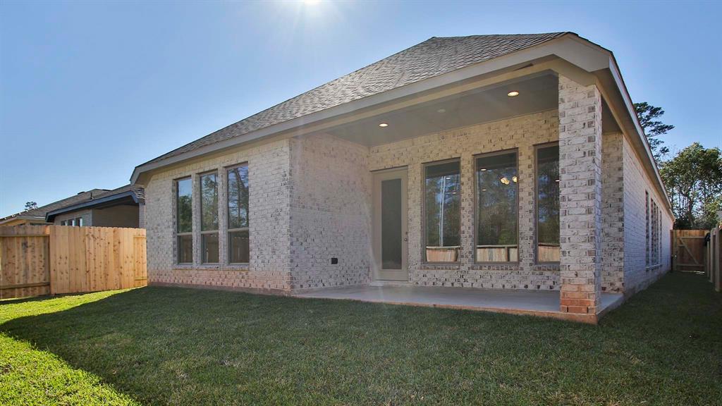 113 1 Dove Springs Court, Conroe, Texas 77304, 4 Bedrooms Bedrooms, 6 Rooms Rooms,3 BathroomsBathrooms,Single-family,For Sale,Dove Springs,64379870
