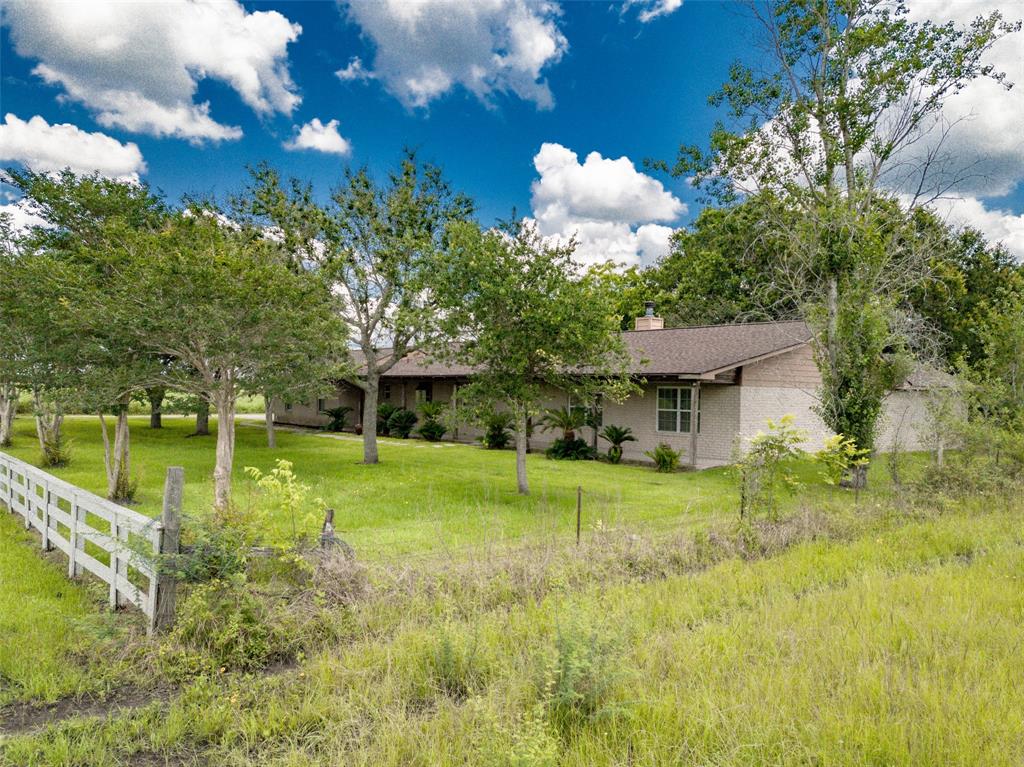 6131 1 Fenske Lane, Needville, Texas 77461, 3 Bedrooms Bedrooms, 13 Rooms Rooms,2 BathroomsBathrooms,Single-family,For Sale,Fenske,73534639