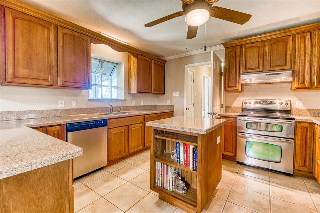 6131 1 Fenske Lane, Needville, Texas 77461, 3 Bedrooms Bedrooms, 13 Rooms Rooms,2 BathroomsBathrooms,Single-family,For Sale,Fenske,73534639