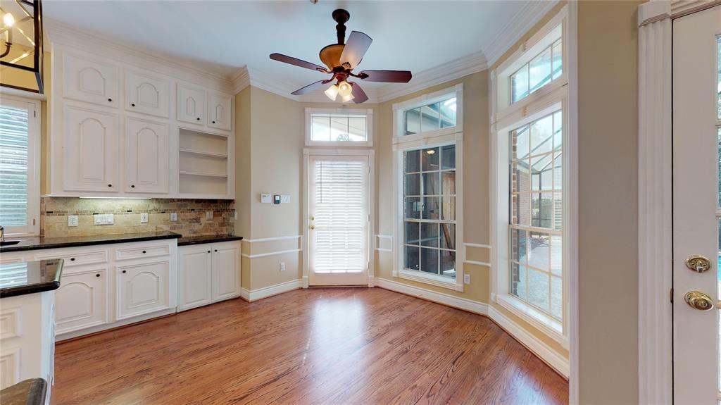 9307 2 Shady Lane Circle, Houston, Texas 77063, 4 Bedrooms Bedrooms, 12 Rooms Rooms,3 BathroomsBathrooms,Single-family,For Sale,Shady Lane,80929847