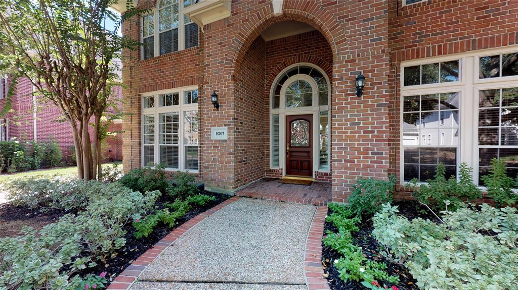 9307 2 Shady Lane Circle, Houston, Texas 77063, 4 Bedrooms Bedrooms, 12 Rooms Rooms,3 BathroomsBathrooms,Single-family,For Sale,Shady Lane,80929847