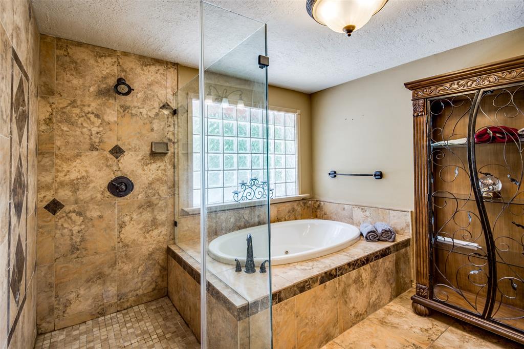 6016 3 Teas Nursery Road, Conroe, Texas 77304, 3 Bedrooms Bedrooms, 12 Rooms Rooms,2 BathroomsBathrooms,Country Homes/acreage,For Sale,Teas Nursery,87301030