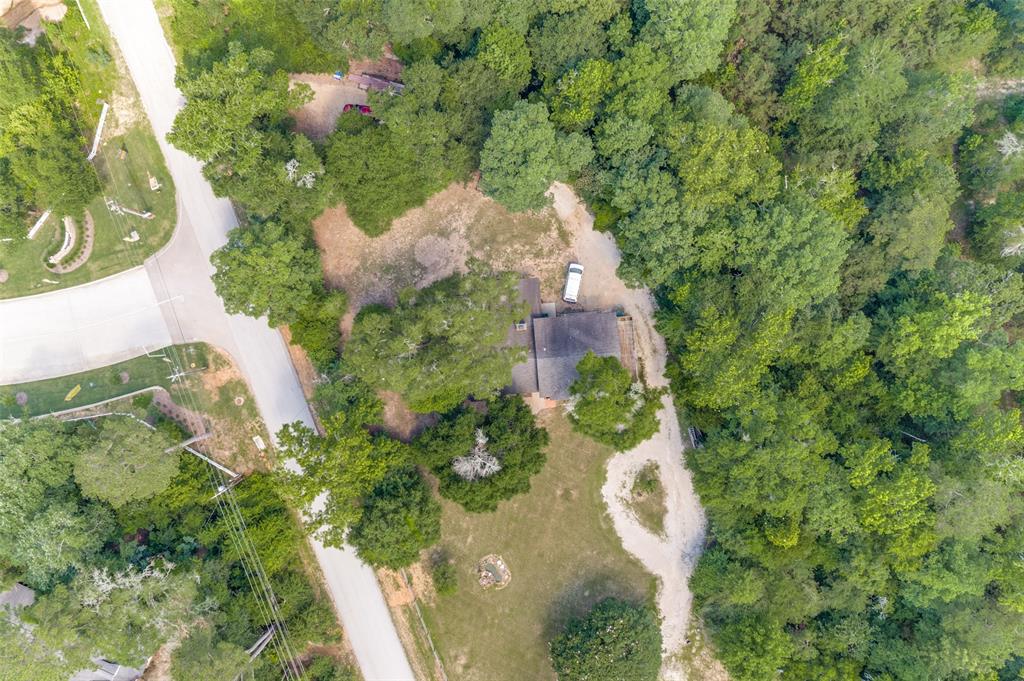 6016 3 Teas Nursery Road, Conroe, Texas 77304, 3 Bedrooms Bedrooms, 12 Rooms Rooms,2 BathroomsBathrooms,Country Homes/acreage,For Sale,Teas Nursery,87301030