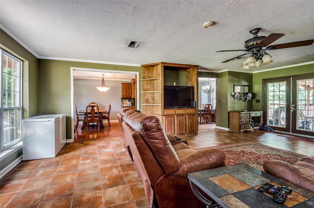 6016 3 Teas Nursery Road, Conroe, Texas 77304, 3 Bedrooms Bedrooms, 12 Rooms Rooms,2 BathroomsBathrooms,Country Homes/acreage,For Sale,Teas Nursery,87301030
