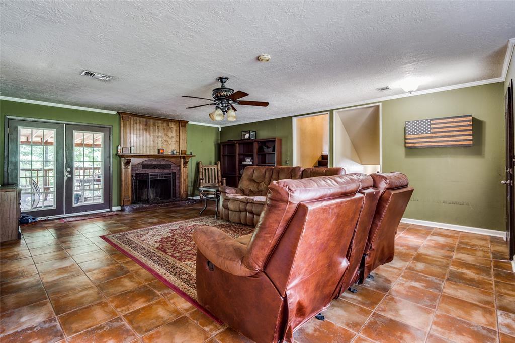 6016 3 Teas Nursery Road, Conroe, Texas 77304, 3 Bedrooms Bedrooms, 12 Rooms Rooms,2 BathroomsBathrooms,Country Homes/acreage,For Sale,Teas Nursery,87301030