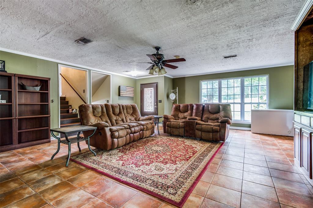 6016 3 Teas Nursery Road, Conroe, Texas 77304, 3 Bedrooms Bedrooms, 12 Rooms Rooms,2 BathroomsBathrooms,Country Homes/acreage,For Sale,Teas Nursery,87301030