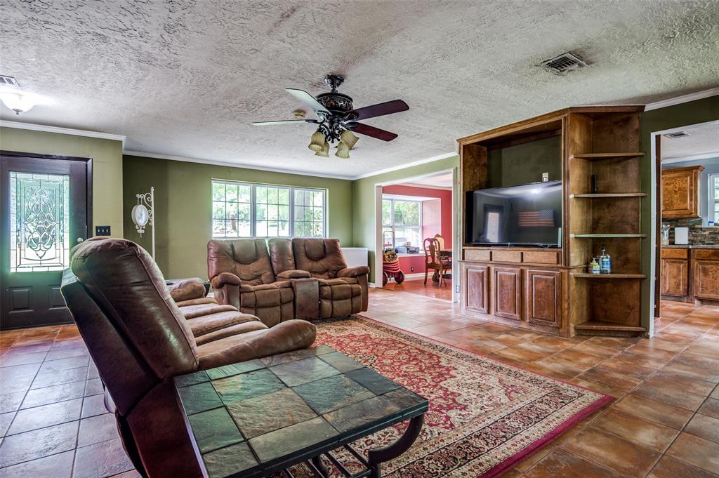 6016 3 Teas Nursery Road, Conroe, Texas 77304, 3 Bedrooms Bedrooms, 12 Rooms Rooms,2 BathroomsBathrooms,Country Homes/acreage,For Sale,Teas Nursery,87301030