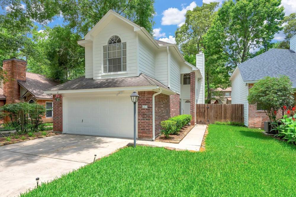 27 N Rushwing Circle The Woodlands, Texas Beautiful maintained two story 3 bedroom home in the heart of The Woodlands! Modernly updated kitchen with stainless appliances, Refrigerator included. Open kitchen to formal dining and living area. High ceiling. Game room/Study with bright natural light. Primary bedroom downstairs, with renovated walking closet. Laundry room in garage with High Efficiency washer and dryer included. Short distance to pools, sports fields, shops & great CISD schools. Features bamboo hardwood & tile flooring, no carpet. Beautiful wooded back yard has a tile patio and a new spacious wood deck recently painted. Yard maintenance included.