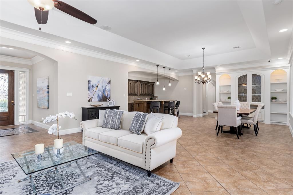 13635 1 Reeveston Road, Houston, Texas 77039, 5 Bedrooms Bedrooms, 9 Rooms Rooms,3 BathroomsBathrooms,Single-family,For Sale,Reeveston,66013237