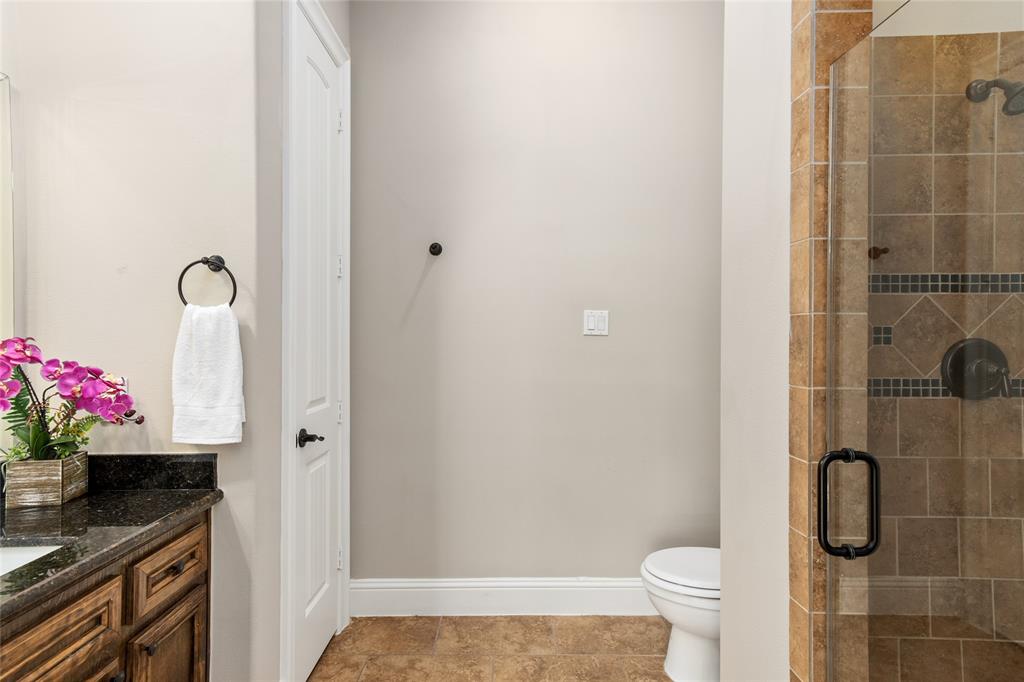 13635 1 Reeveston Road, Houston, Texas 77039, 5 Bedrooms Bedrooms, 9 Rooms Rooms,3 BathroomsBathrooms,Single-family,For Sale,Reeveston,66013237
