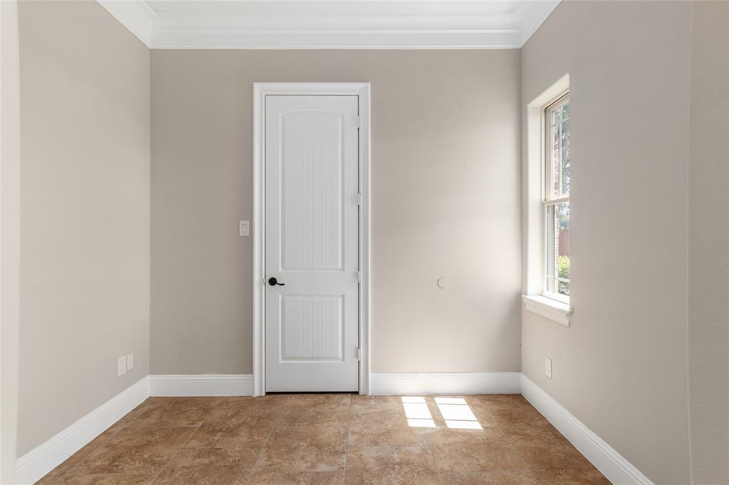 13635 1 Reeveston Road, Houston, Texas 77039, 5 Bedrooms Bedrooms, 9 Rooms Rooms,3 BathroomsBathrooms,Single-family,For Sale,Reeveston,66013237