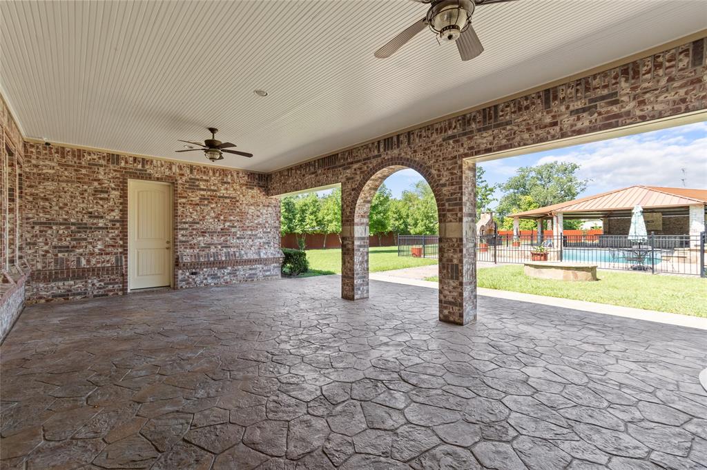 13635 1 Reeveston Road, Houston, Texas 77039, 5 Bedrooms Bedrooms, 9 Rooms Rooms,3 BathroomsBathrooms,Single-family,For Sale,Reeveston,66013237
