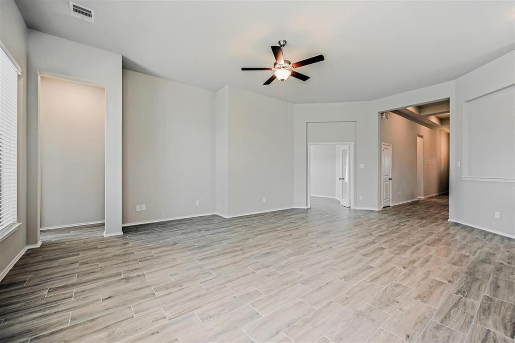 4510 1 Cedar Butte Lane, Manvel, Texas 77578, 4 Bedrooms Bedrooms, 7 Rooms Rooms,3 BathroomsBathrooms,Single-family,For Sale,Cedar Butte,76717269
