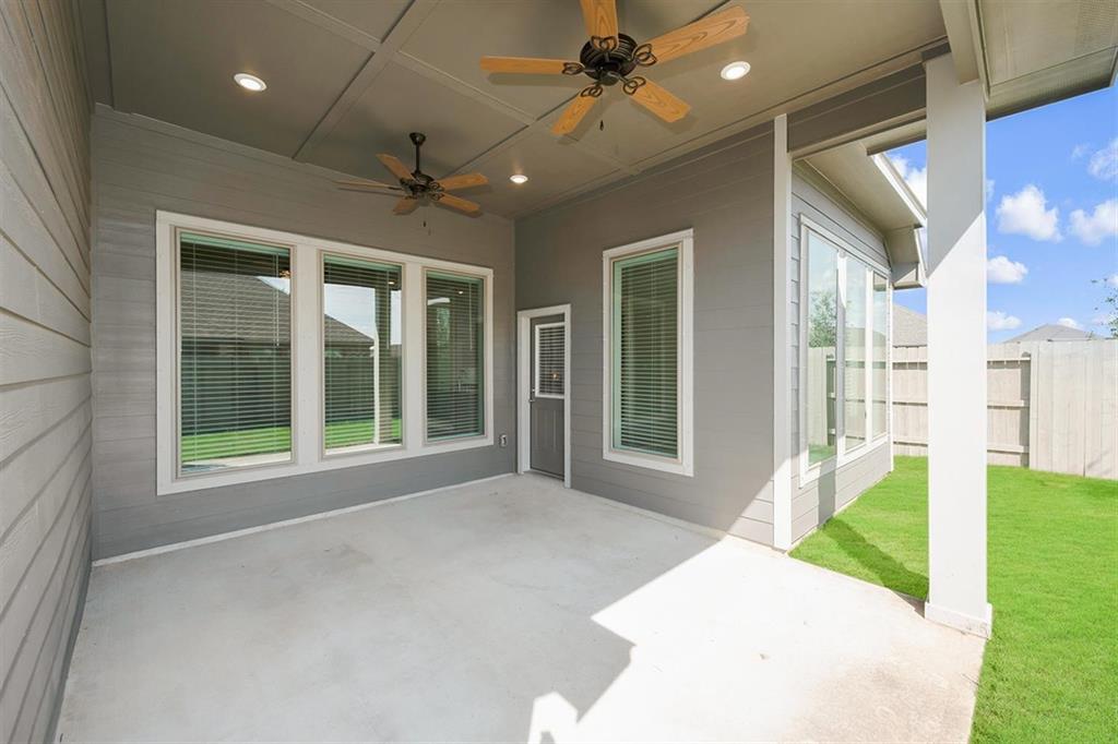 4510 1 Cedar Butte Lane, Manvel, Texas 77578, 4 Bedrooms Bedrooms, 7 Rooms Rooms,3 BathroomsBathrooms,Single-family,For Sale,Cedar Butte,76717269